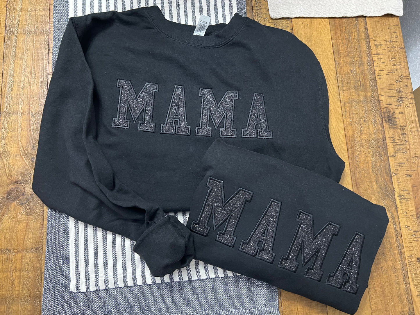 All Black MAMA sweatshirt