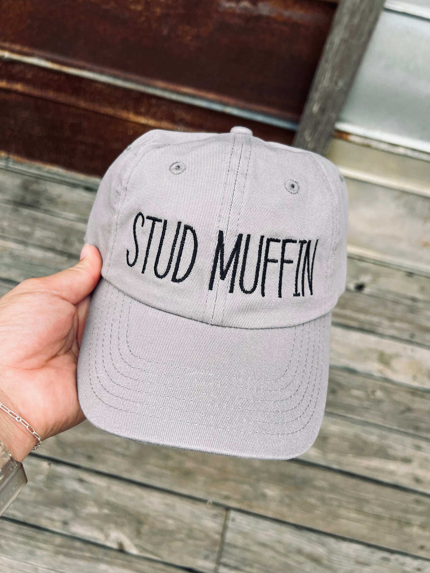 Youth STUD MUFFIN hat